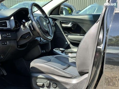Kia Niro 2019 - фото 26