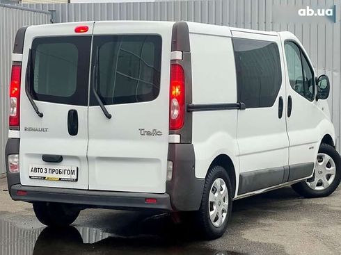 Renault Trafic 2013 - фото 2