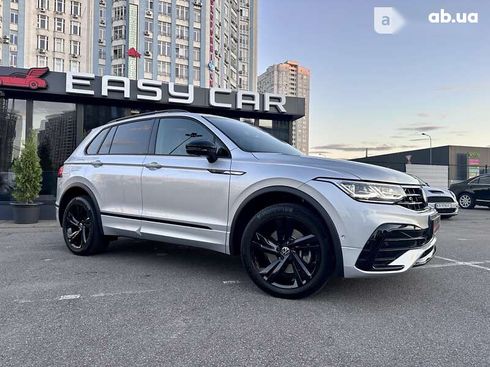 Volkswagen Tiguan 2022 - фото 8