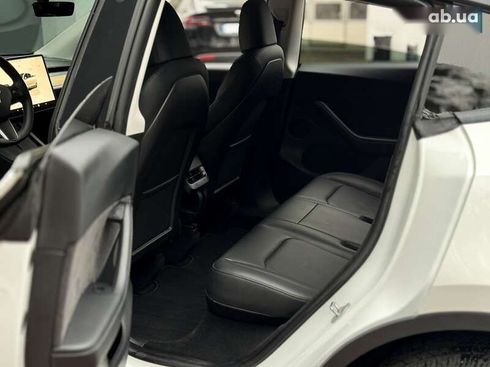 Tesla Model Y 2022 - фото 15
