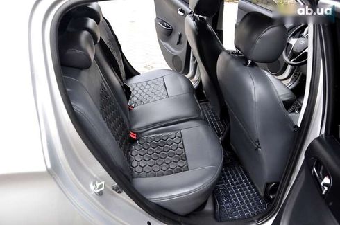 Hyundai i20 2013 - фото 25