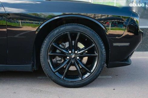 Dodge Challenger 2017 - фото 6