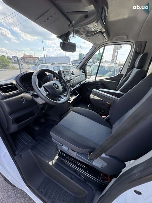 Renault Master 2021 - фото 14