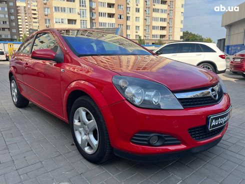 Opel Astra 2008 красный - фото 3