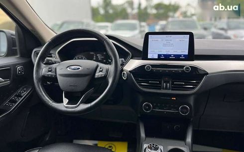 Ford Escape 2019 - фото 16