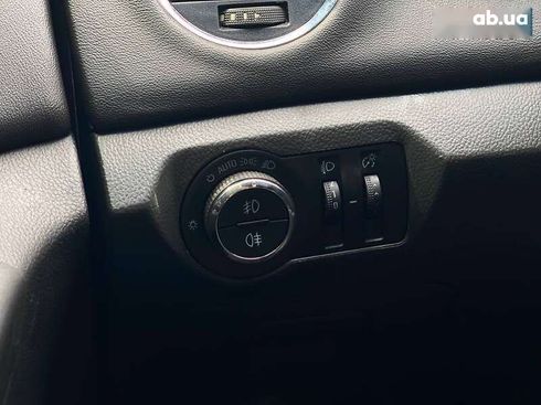 Chevrolet Cruze 2012 - фото 25