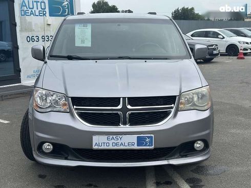 Dodge grand caravan 2017 - фото 2