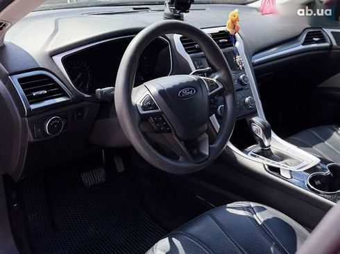 Ford Fusion 2014 - фото 18
