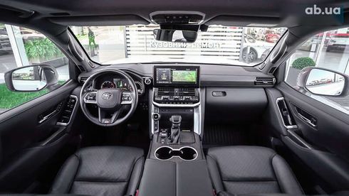 Toyota Land Cruiser 2023 - фото 8