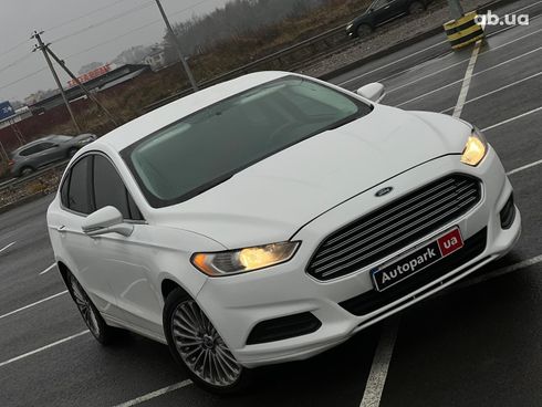 Ford Fusion 2015 белый - фото 3