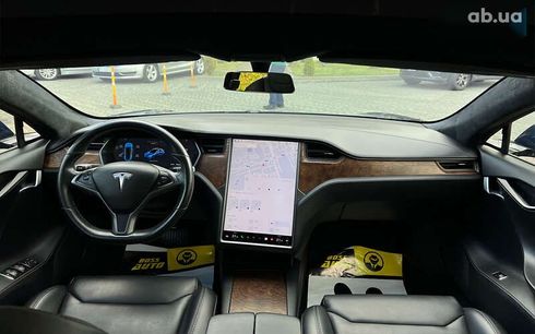 Tesla Model S 2019 - фото 12