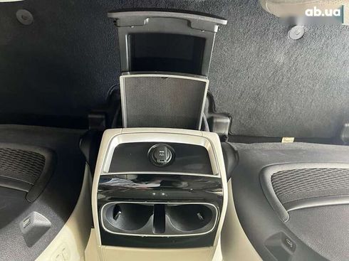 Kia Carnival 2023 - фото 21