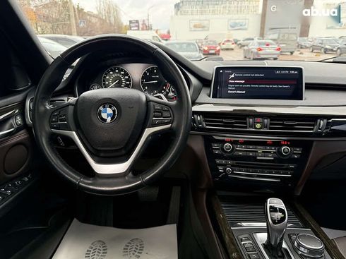 BMW X5 2017 - фото 14