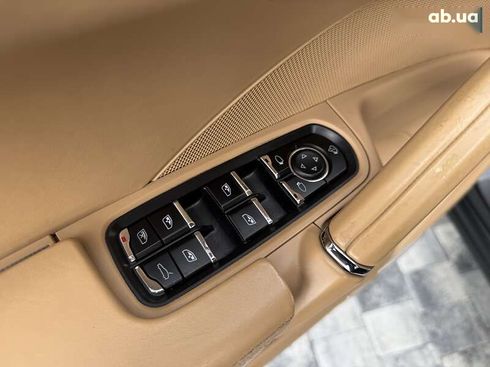 Porsche Cayenne 2012 - фото 27