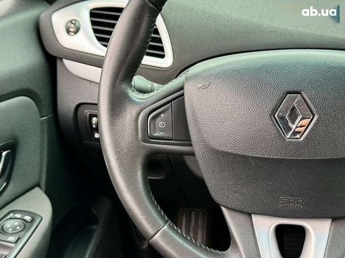Renault Scenic 2010 - фото 24