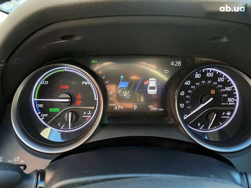 Toyota Camry 2022 - фото 14