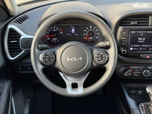 Kia Soul 2022 черный - фото 22