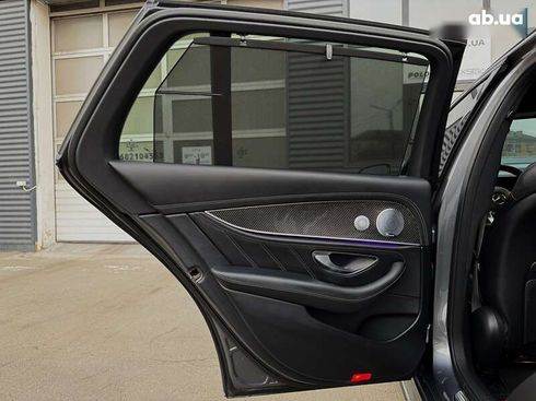 Mercedes-Benz E-Класс 2018 - фото 30