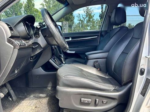 Kia Sorento 2011 - фото 15