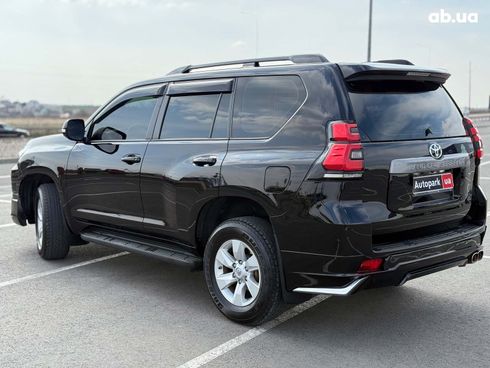 Toyota Land Cruiser Prado 2019 черный - фото 7