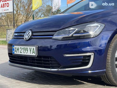 Volkswagen e-Golf 2020 - фото 10