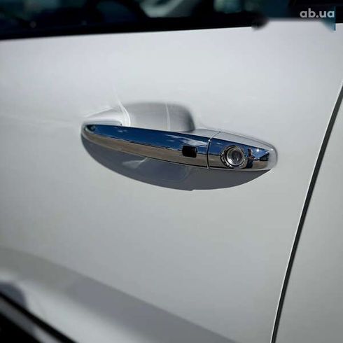 Kia Niro 2019 - фото 18