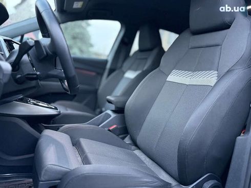 Audi Q4 Sportback e-tron 2023 - фото 9