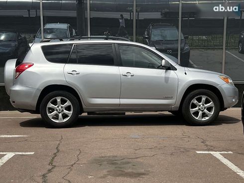 Toyota RAV4 2007 - фото 7