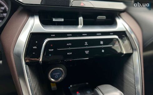 Toyota Venza 2021 - фото 22