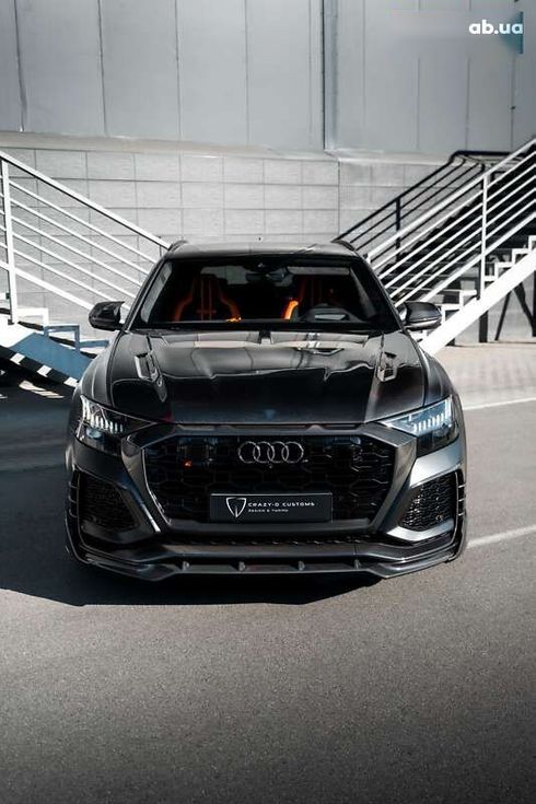 Audi RS Q8 2020 - фото 17