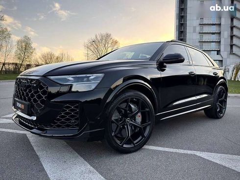 Audi RS Q8 2025 - фото 5