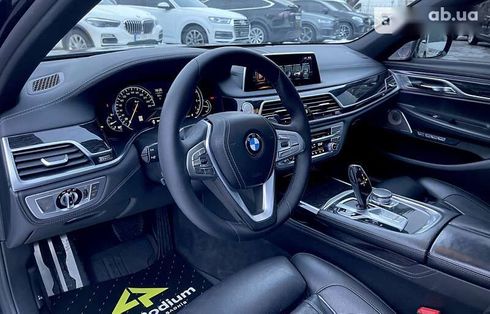 BMW 7 серия 2016 - фото 17