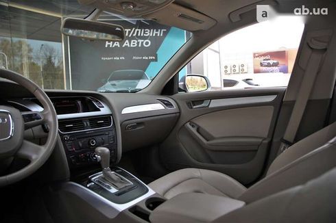 Audi A4 2012 - фото 13