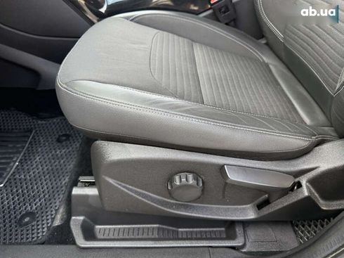 Ford Kuga 2019 - фото 17
