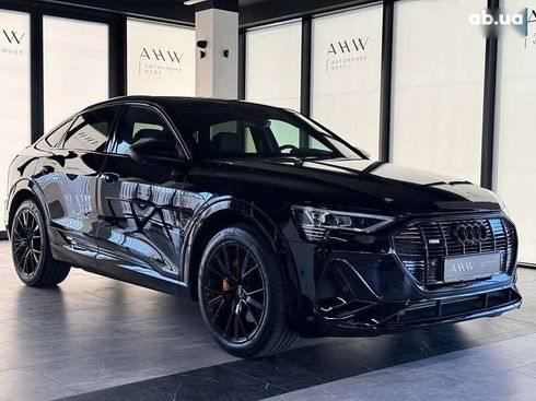 Audi E-Tron 2022 - фото 11