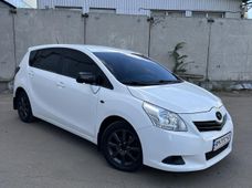 Купити Toyota Verso 2011 бу в Києві - купити на Автобазарі