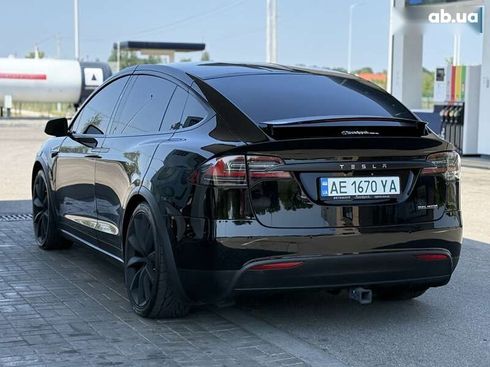 Tesla Model X 2019 - фото 9