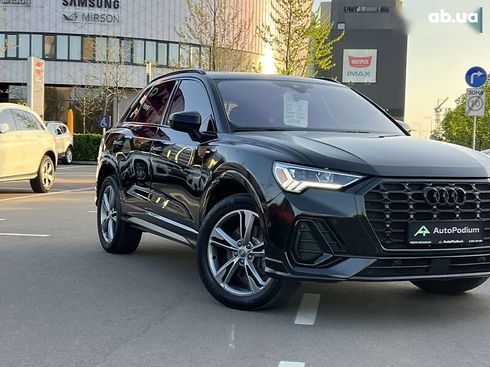 Audi Q3 2019 - фото 3