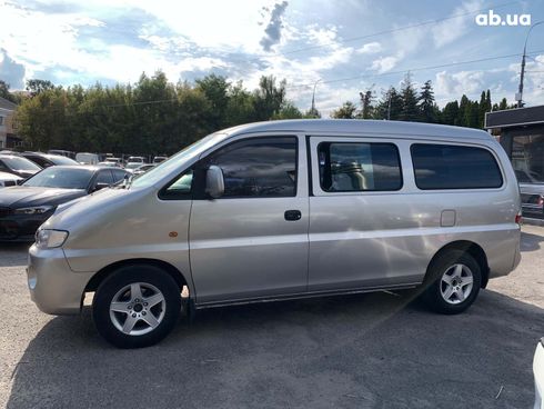 Hyundai H 1 2006 серый - фото 8