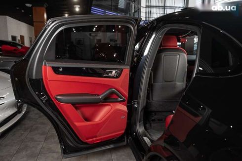 Porsche Cayenne Coupe 2021 - фото 26