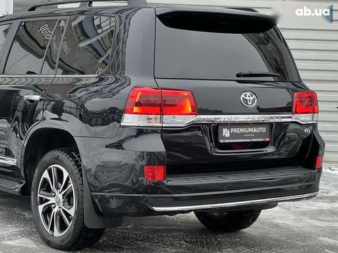 Toyota Land Cruiser 2016 - фото 10