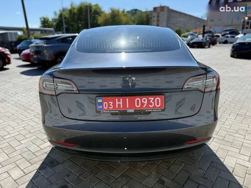 Tesla Model 3 2020 - фото 12
