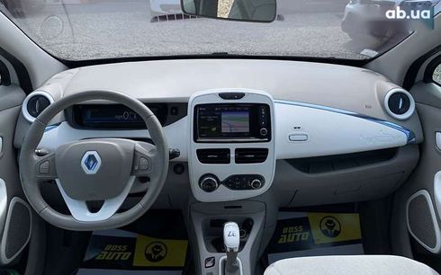 Renault Zoe 2013 - фото 19