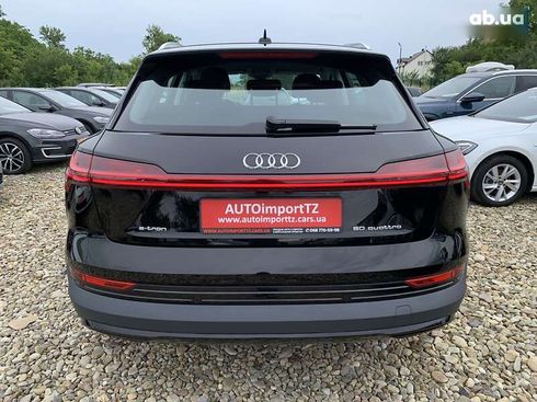 Audi E-Tron 2020 - фото 12