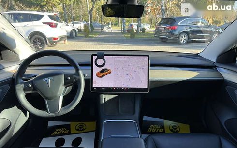 Tesla Model 3 2021 - фото 10