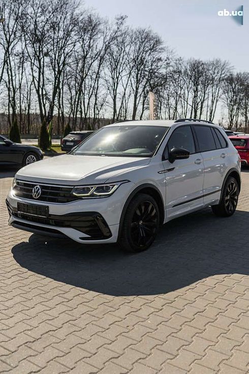Volkswagen Tiguan 2021 - фото 27