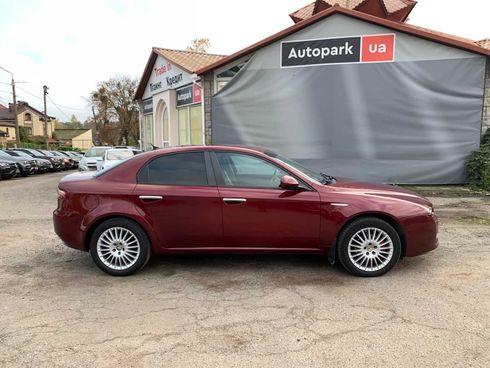 Alfa Romeo 159 2005 красный - фото 4