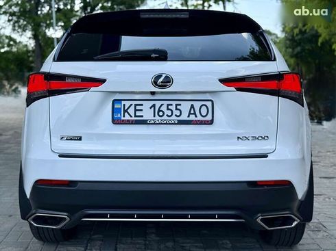 Lexus NX 2021 - фото 17
