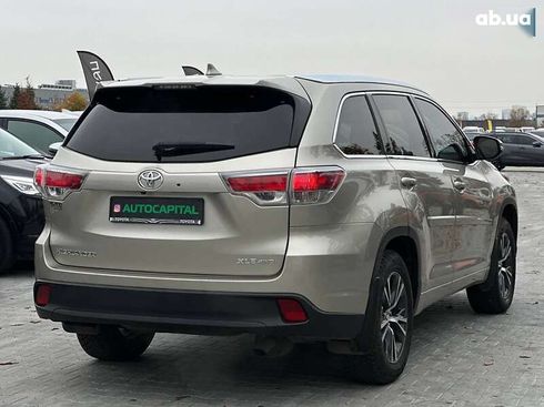 Toyota Highlander 2016 - фото 8