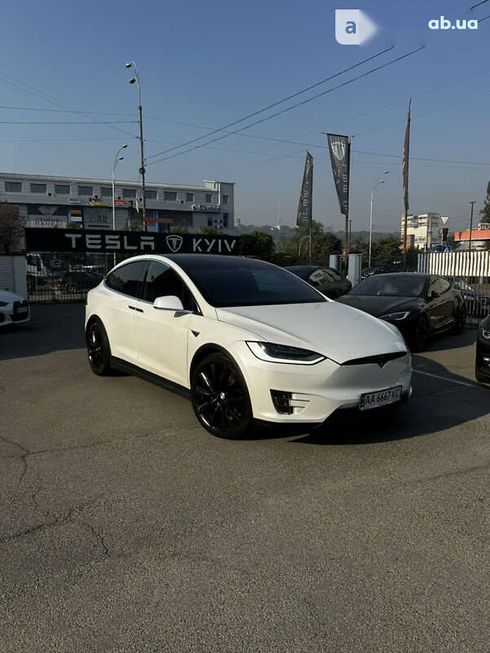 Tesla Model X 2019 - фото 3